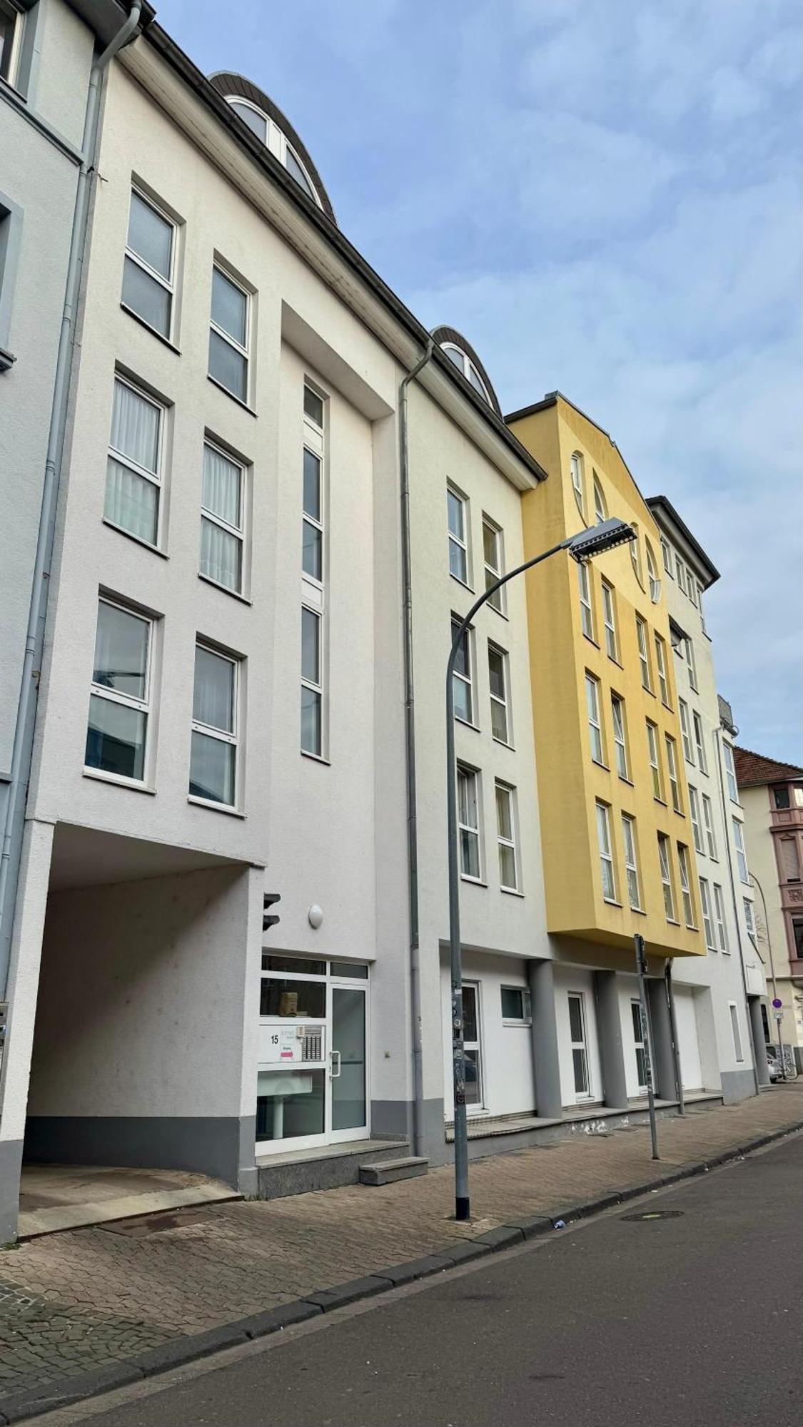 Zentrumnah Inklusive Parkplatz Jungle-Suite By Rentigo - Ruheoase Im Herzen Von Saarbruecken! Eksteriør bilde